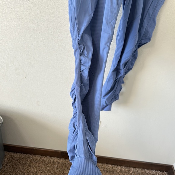 Lululemon Beyond The Studio Joggers High Waisted Bunched Periwinkle/Blue Size 8 - Picture 6 of 16